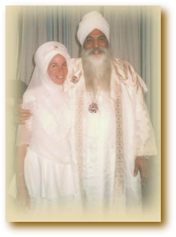 Guruntaer Kaur Khalsa and Yogi Bhajan